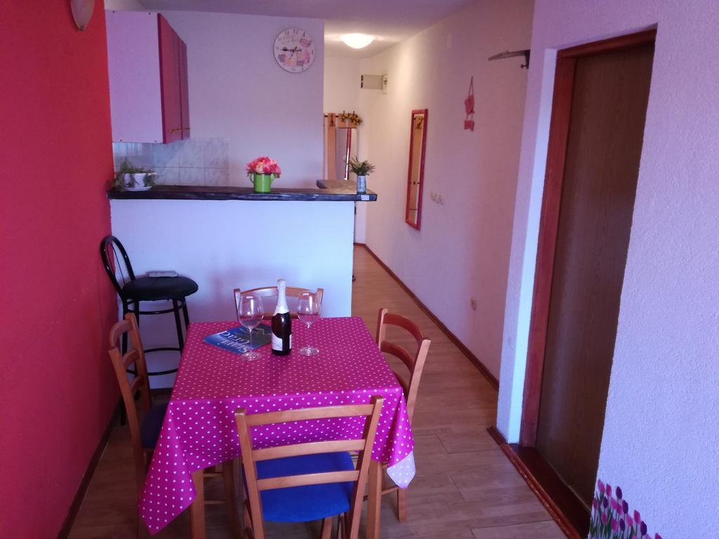 Apartments Marija สตารีกราด ภายนอก รูปภาพ