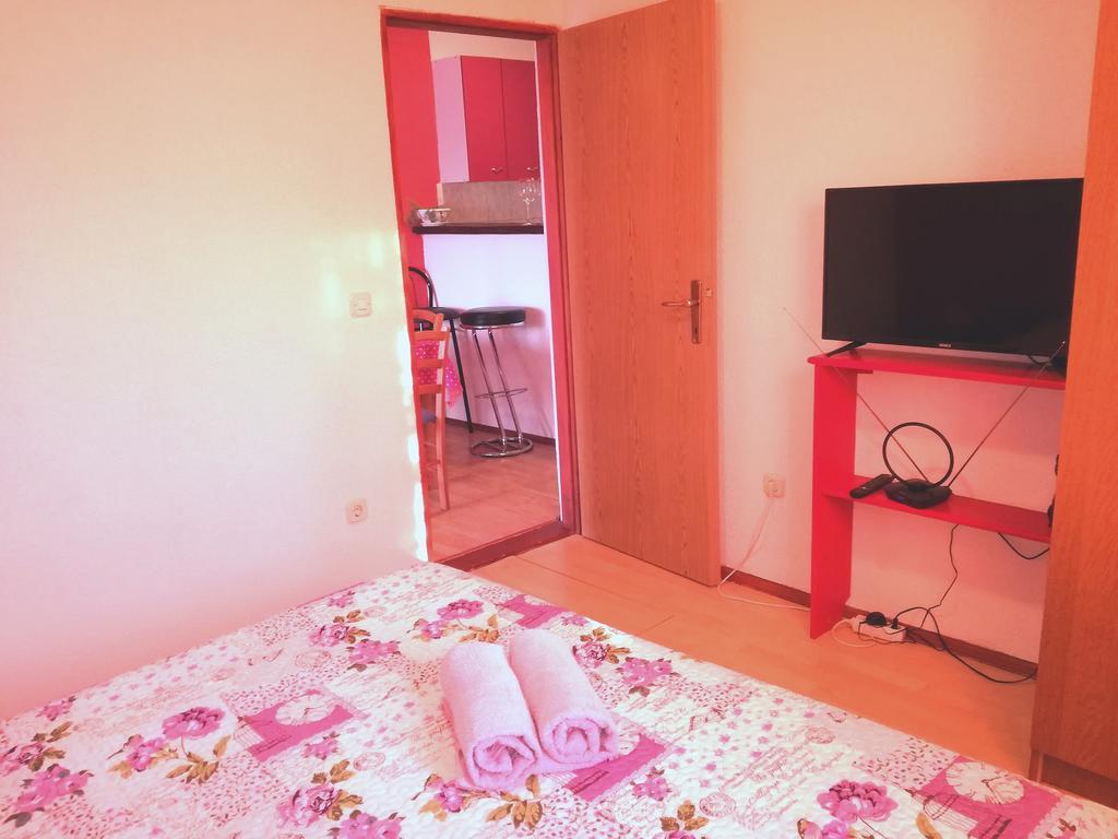 Apartments Marija สตารีกราด ภายนอก รูปภาพ